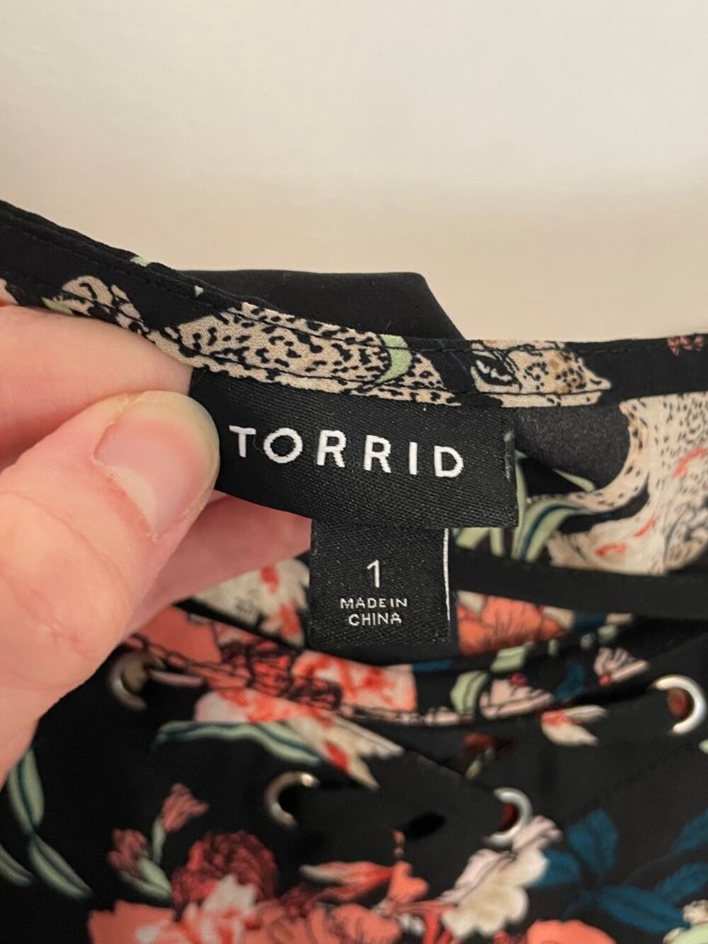 TORRID 1 Plus Georgette Lace Up Cold Shoulder Blouse Black Floral Leopard Boho - Picture 4 of 16